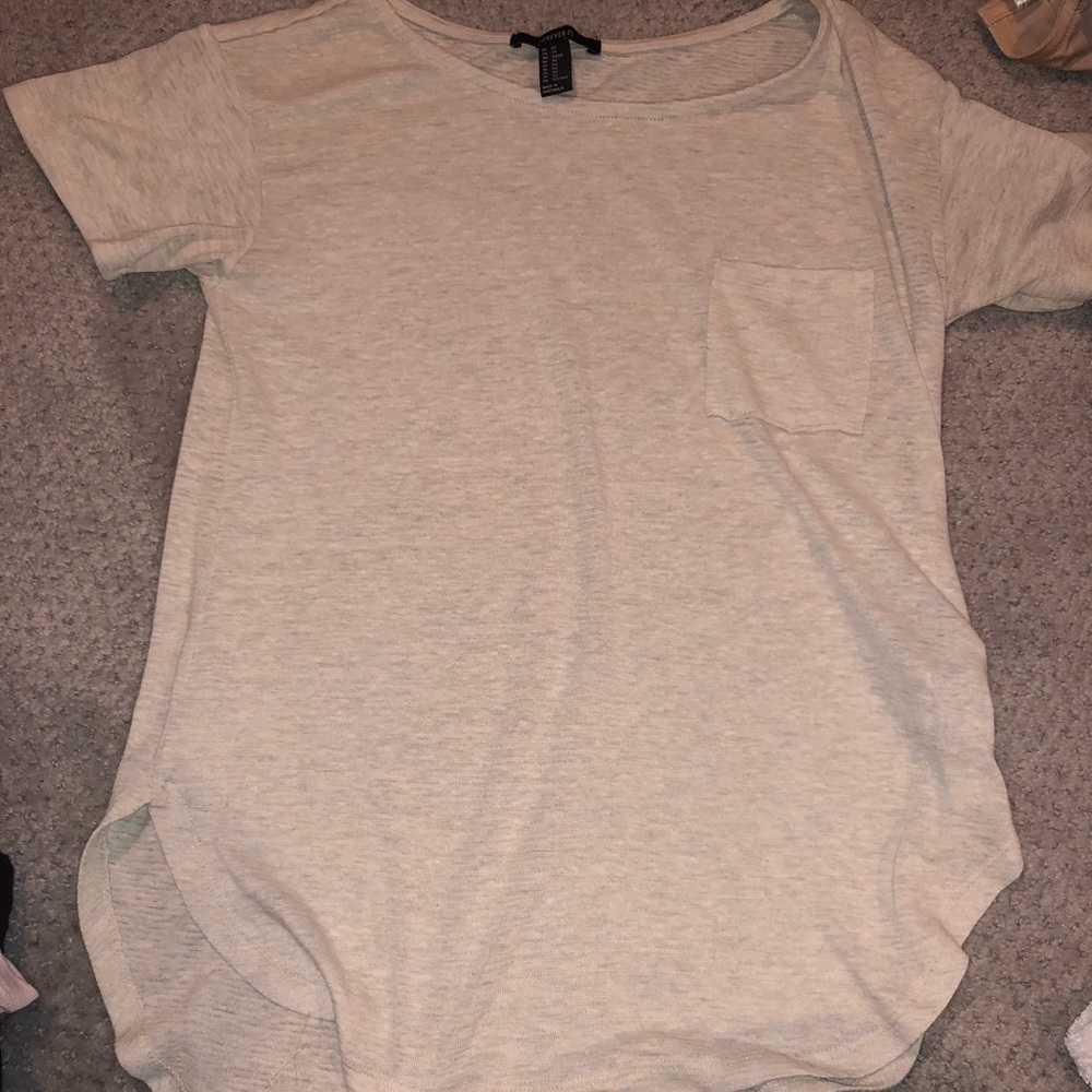 Forever 21 t- shirt